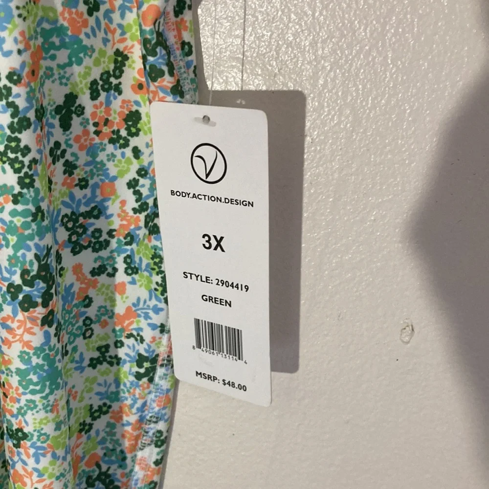 Vogo Athletica leggings size 3X color green floral new with tag - Picture 5 of 5